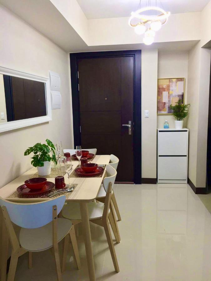 Daniella'S Modern & Cozy Suite In Uptown Bgc Manila Exteriér fotografie
