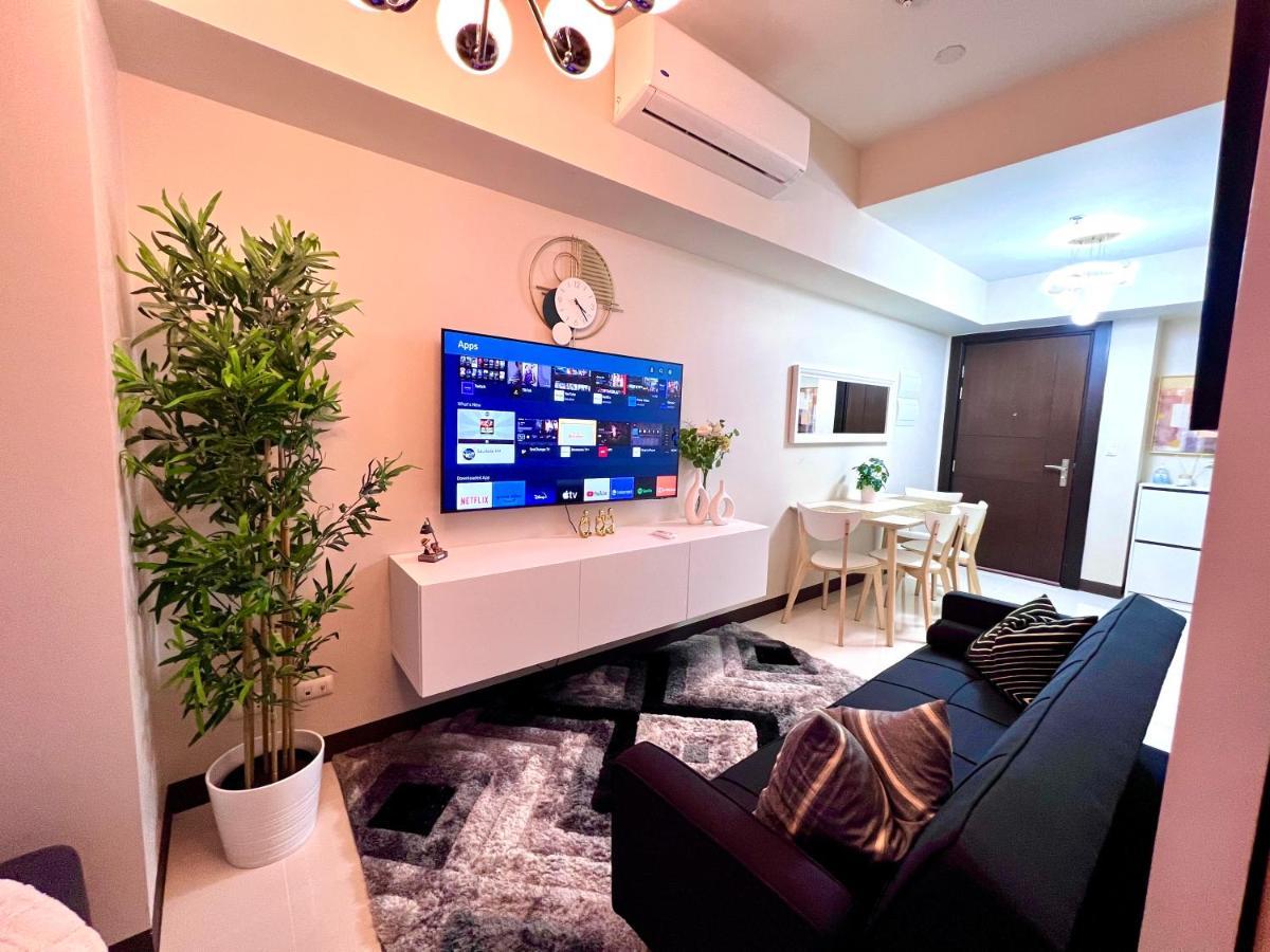 Daniella'S Modern & Cozy Suite In Uptown Bgc Manila Exteriér fotografie
